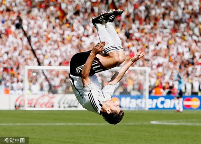 穆勒, 阿德米尔样